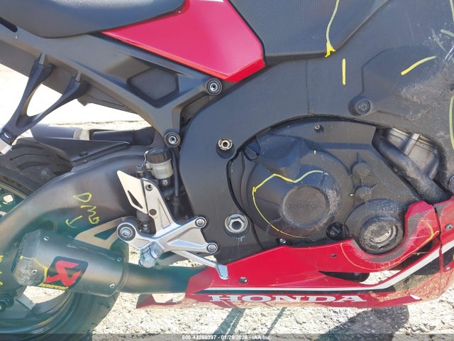 JH2SC7715JK100969 Honda CBR1000 RR