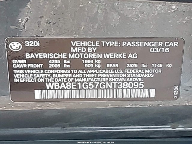 2016 BMW 320I WBA8E1G57GNT38095 Photo 8