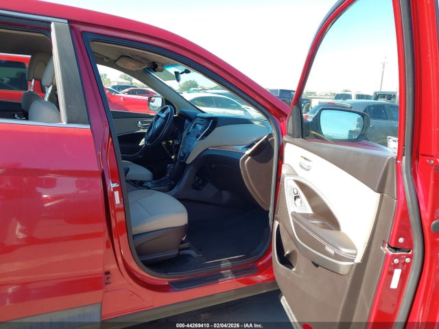 5XYZT3LB7GG318893 Hyundai Santa Fe Sport 2.4l