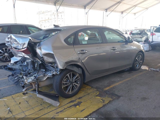 3KPF24AD0RE777313 KIA Forte Lxs