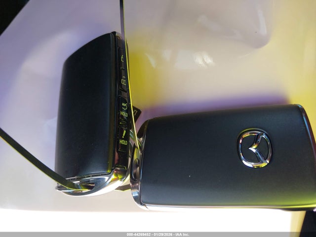 44269452 :رقم المزاد ، 7MMVAAEW3SN125568 vin ، 2025 Mazda Cx-50 Hybrid Premium Plus Package مزاد بيع
