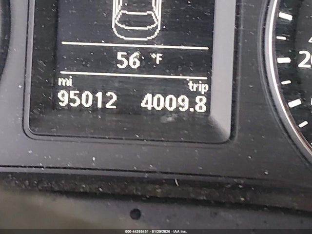 3VW4T7AJ3EM319838 Volkswagen Jetta Gli Edition 30 W/nav