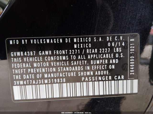 3VW4T7AJ3EM319838 Volkswagen Jetta Gli Edition 30 W/nav
