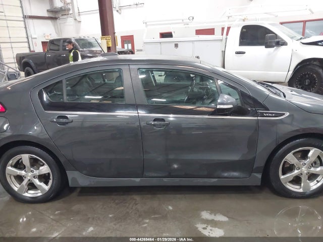1G1RB6E42FU138228 Chevrolet Volt