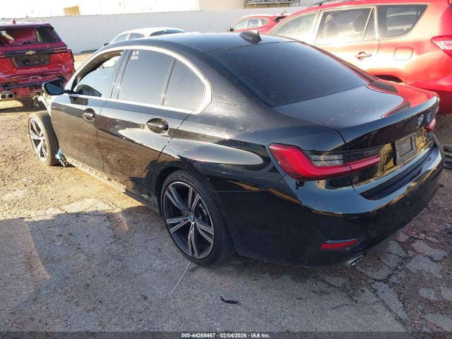 3MW5R1J01M8B73146 BMW 330I