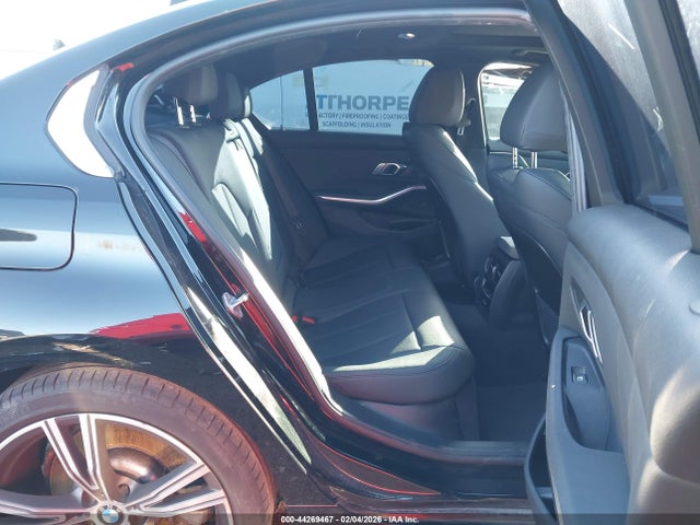 3MW5R1J01M8B73146 BMW 330I