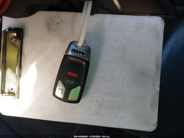 2017 AUDI Q7 WA1LAAF7XHD054781 Photo 10