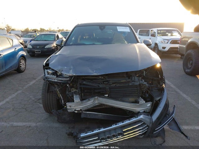 WA1LAAF7XHD054781 Audi Q7 3.0t Premium
