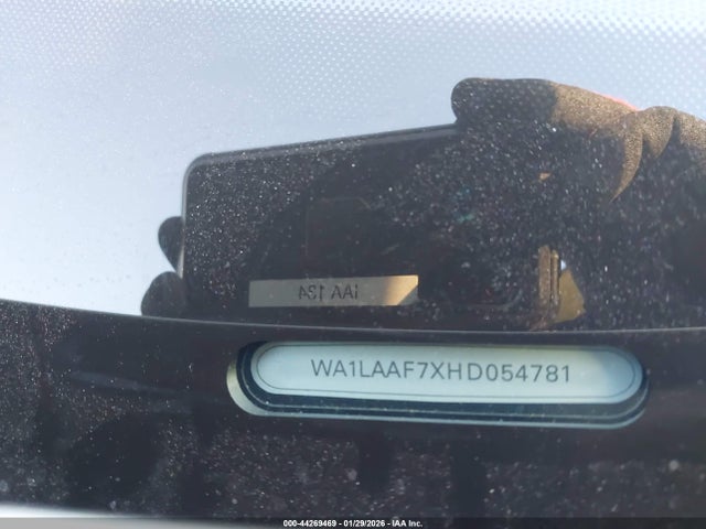 WA1LAAF7XHD054781 Audi Q7 3.0t Premium