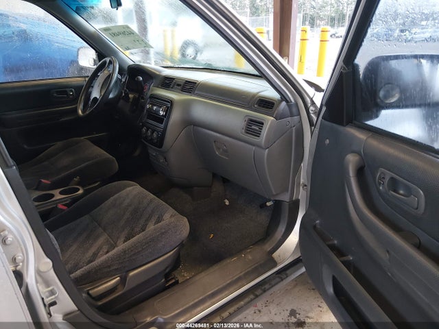 1998 HONDA CR-V JHLRD2840WC000685 Photo 4