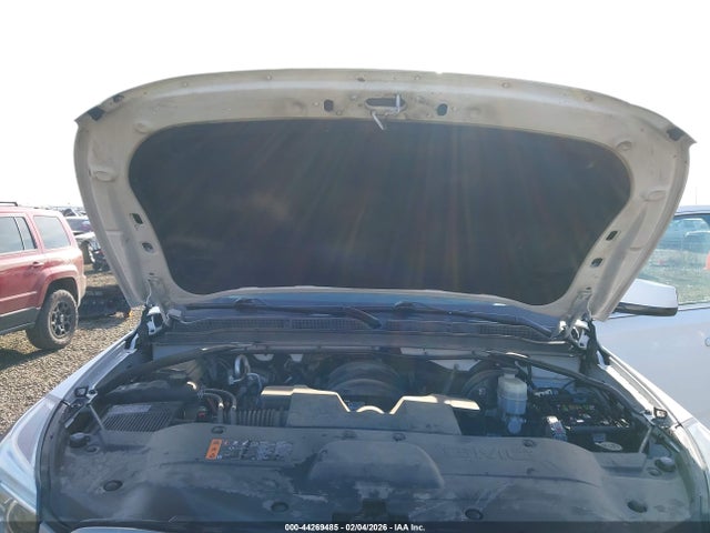 1GKS2GKC2KR289548 GMC Yukon Xl Slt