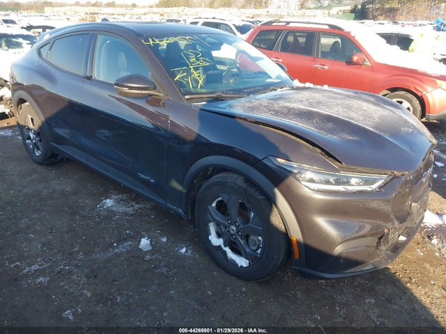 Ford Mustang Mach-e Select 2022 3FMTK1RM7NMA60666 main image