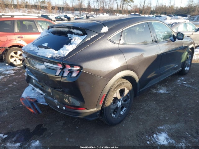 Ford Mustang Mach-e Select 2022 3FMTK1RM7NMA60666 Image 4
