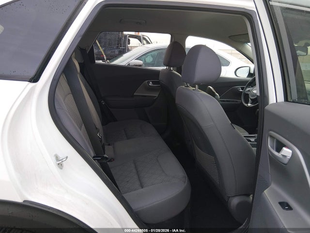 KNDCB3LC6H5078781 KIA NIRO FE