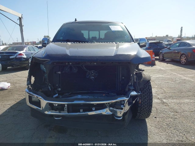 1FTEW1EG5JKC64272 Ford F-150 Lariat