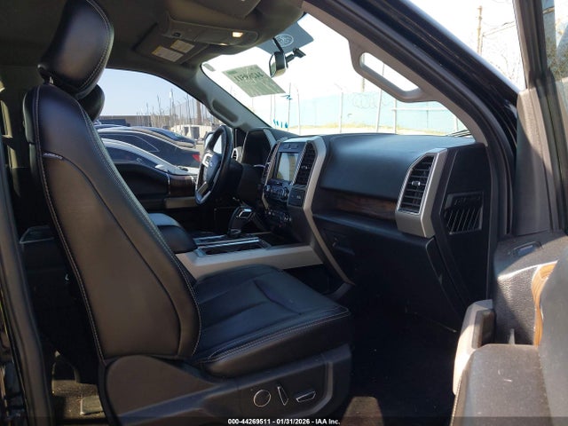 1FTEW1EG5JKC64272 Ford F-150 Lariat
