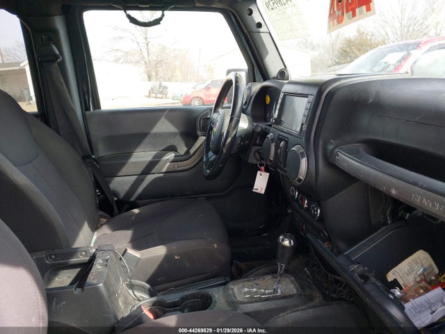 2014 JEEP WRANGLER UNLIMITED 1C4HJWDG0EL252296 Photo 4