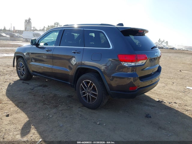 1C4RJEAGXKC789689 Jeep Grand Cherokee Laredo E 4x2