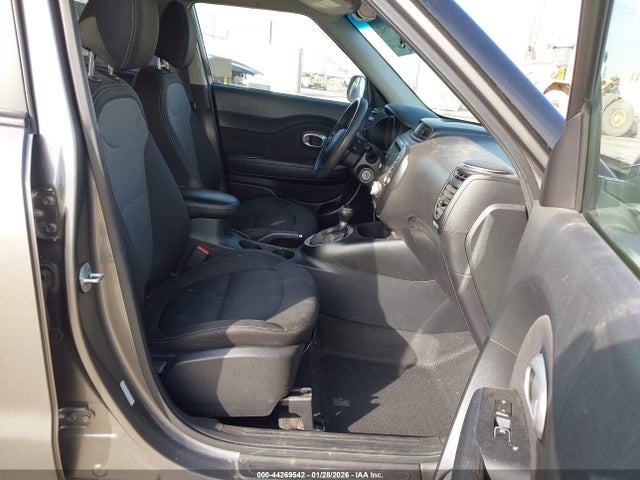 KNDJP3A5XK7699787 KIA SOUL +