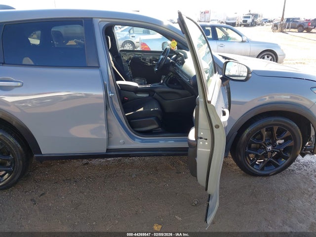 2025 HONDA HR-V 3CZRZ2H50SM711717 Photo 4