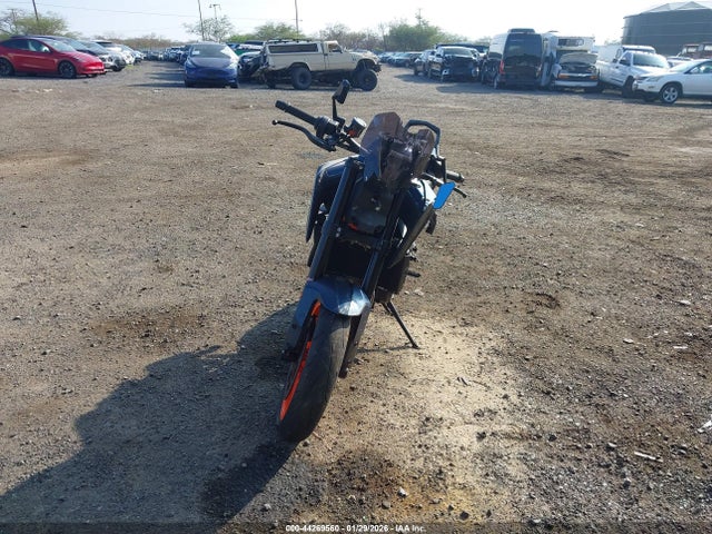 2022 KTM 890 VBKTU9409NM829292 Photo 4