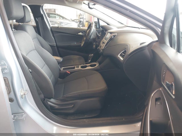 Chevrolet Cruze Ls Auto 2018 1G1BC5SM2J7187806 Image 5