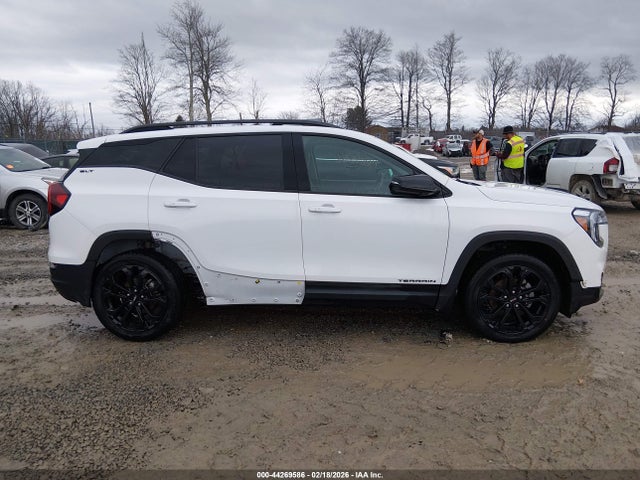 44269586 :رقم المزاد ، 3GKALVEV4NL314178 vin ، 2022 Gmc Terrain Awd Slt مزاد بيع