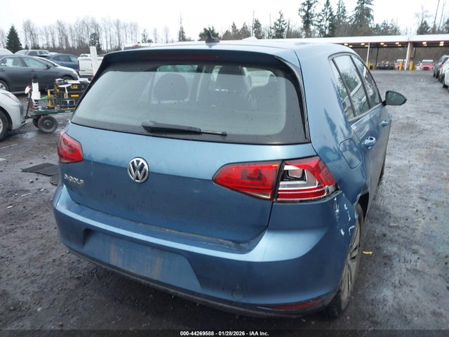 WVWKP7AU3GW916435 Volkswagen E-golf Se