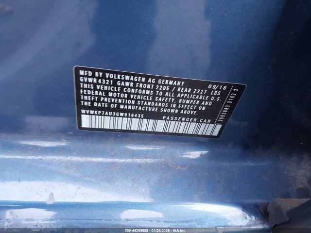 WVWKP7AU3GW916435 Volkswagen E-golf Se