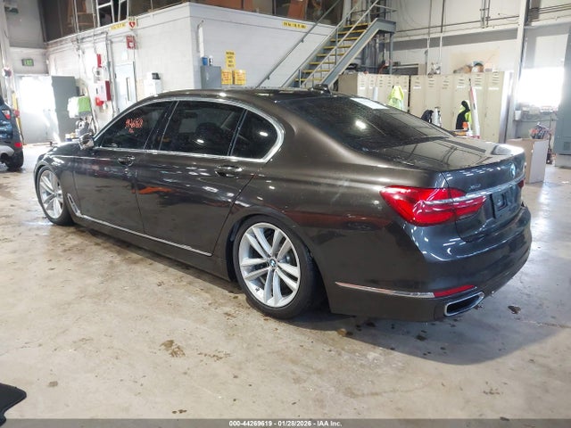 Продаж на аукціоні авто 2016 Bmw 750i Xdrive, vin: WBA7F2C5XGG418385, номер лоту: 44269619