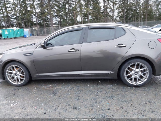 5XXGN4A75FG405989 KIA OPTIMA EX