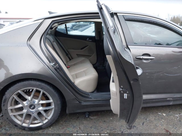 5XXGN4A75FG405989 KIA OPTIMA EX