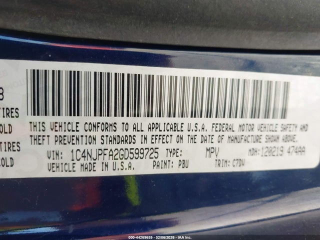 1C4NJPFA2GD599725 Jeep Patriot Latitude