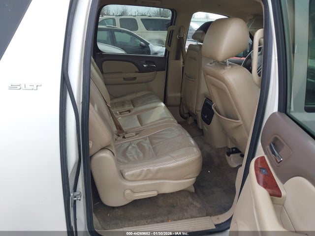 2011 GMC YUKON XL 1500 1GKS1KE03BR379718 Photo 7