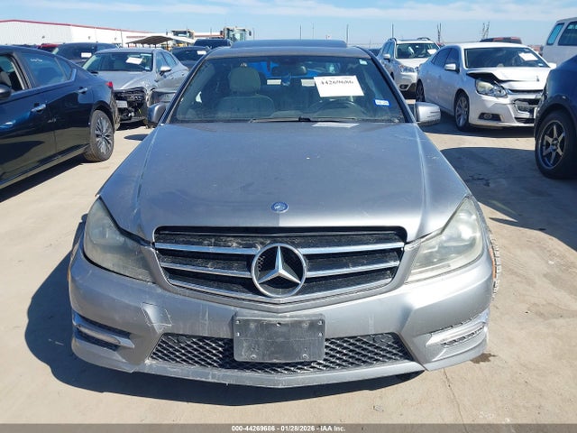 Aukcja sprzedaży 2014 Mercedes-benz C-class C 250 Sport, vin: WDDGF4HB4EA931831, numer aukcji: 44269686
