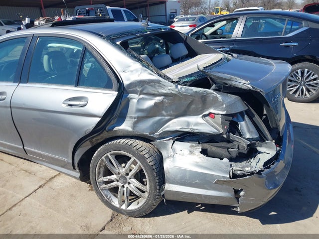 Aukcja sprzedaży 2014 Mercedes-benz C-class C 250 Sport, vin: WDDGF4HB4EA931831, numer aukcji: 44269686