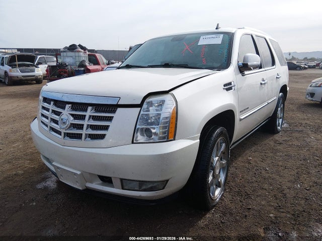 2012 Cadillac Escalade Luxury მანქანა იყიდება აუქციონზე, vin: 1GYS3BEF5CR133257, აუქციონის ნომერი: 44269693