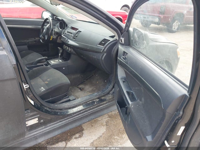2009 MITSUBISHI LANCER JA3AU86W19U008924 Photo 4