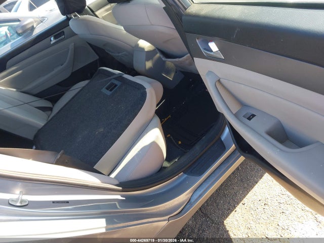 5NPE24AA4FH162787 Hyundai SONATA ECO