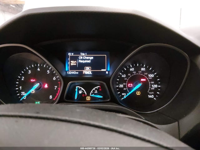 1FADP3K2XGL319823 Ford FOCUS SE
