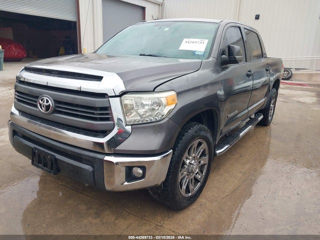 5TFEM5F1XEX078856 Toyota Tundra Sr5 4.6l V8