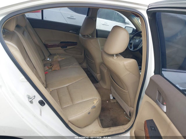 44269742 :رقم المزاد ، 1HGCP36878A063093 vin ، 2008 Honda Accord 3.5 Ex-l مزاد بيع