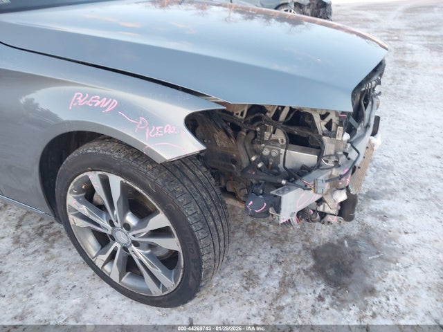 Aukcja sprzedaży 2015 Mercedes-benz C 300 Luxury 4matic, vin: 55SWF4KB3FU030973, numer aukcji: 44269743