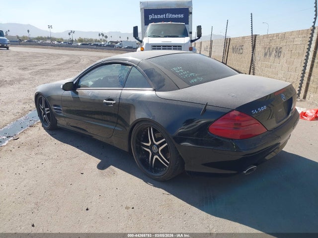 2004 MERCEDES-BENZ SL 500 WDBSK75FX4F075735 Photo 2