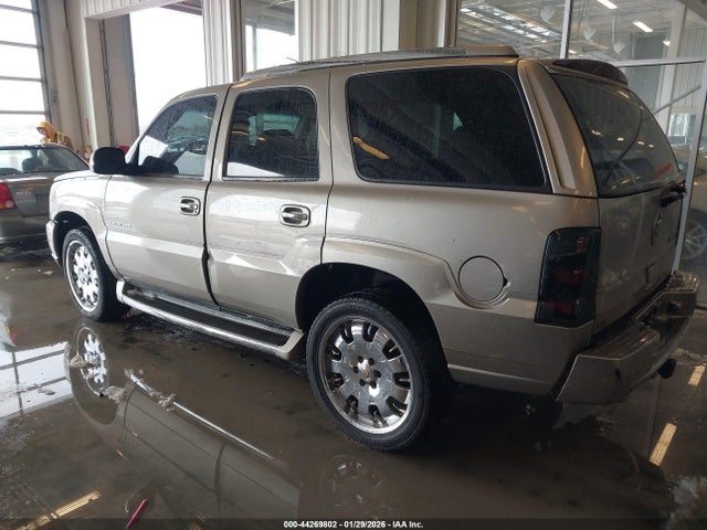2002 CADILLAC ESCALADE 1GYEK63N02R207720 Photo 2