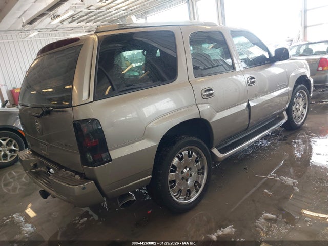 2002 CADILLAC ESCALADE 1GYEK63N02R207720 Photo 3