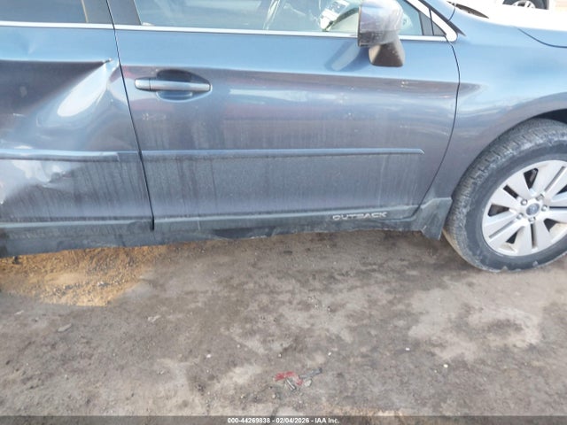 4S4BSADC4F3266590 Subaru Outback 2.5i Premium