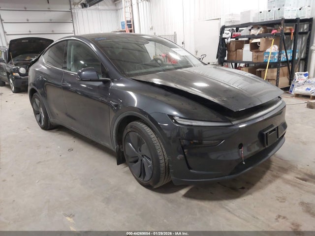 2026 TESLA MODEL Y 7SAYGDEE9TF362556 Photo 0