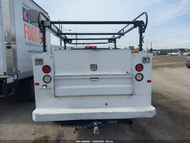 1GB0CUEG2FZ117866 Chevrolet Silverado 2500hd Wt