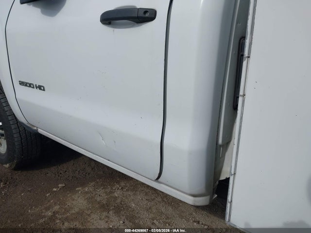 1GB0CUEG2FZ117866 Chevrolet Silverado 2500hd Wt